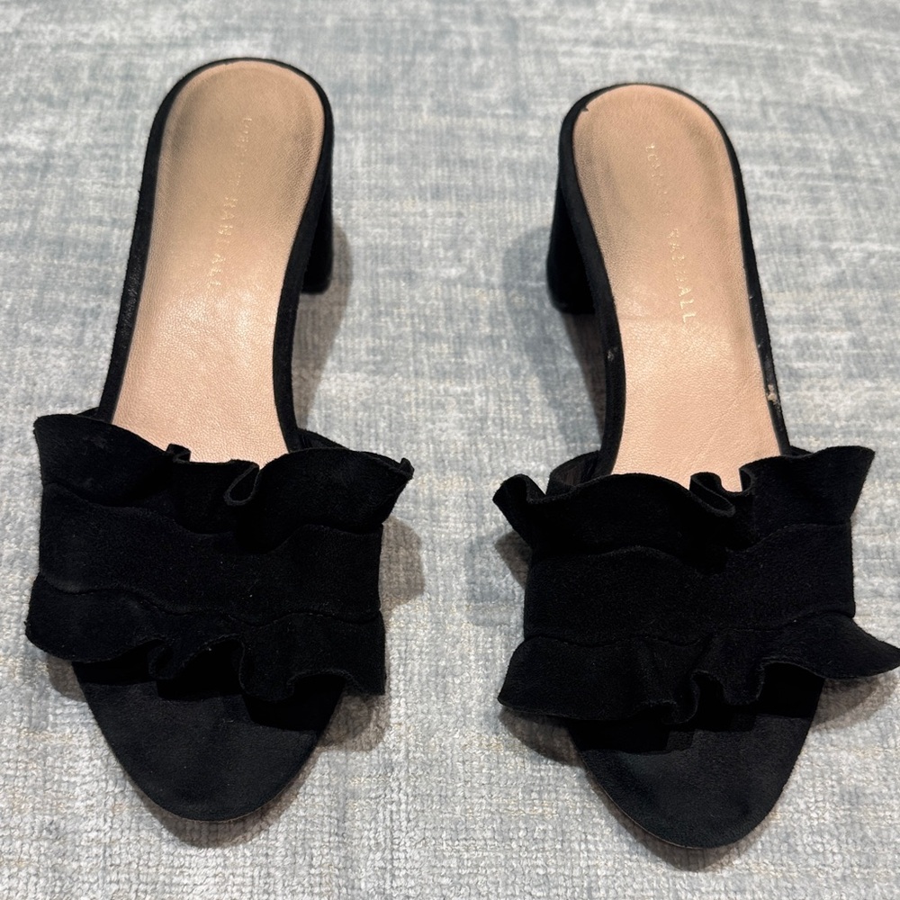 Black Ruffle Slide Sandals